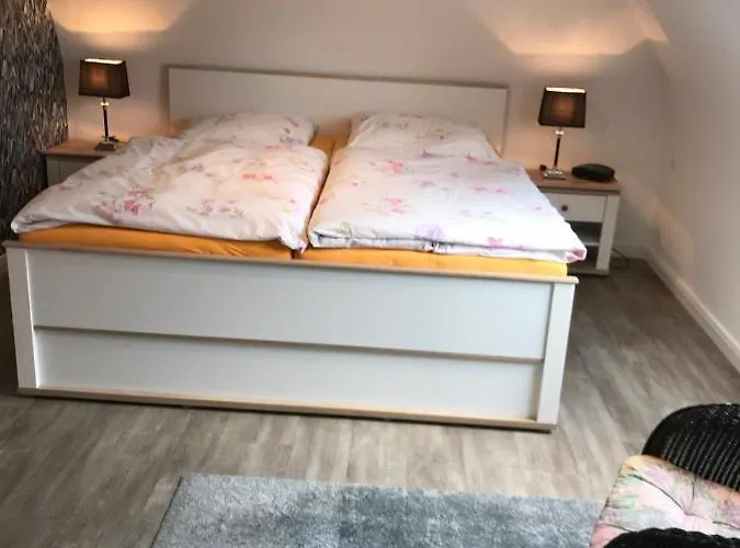 Haus Andrea -wohnung Oben Appartamento *